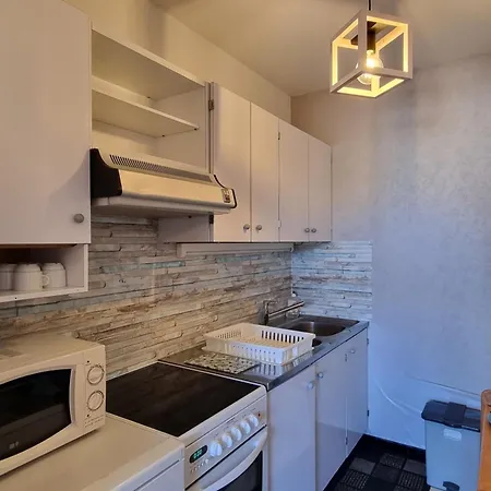 T3 Pres Plage, Parking, Animaux Admis, 4 Personnes - Fr-1-775-23 *